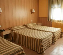 Bedroom at Hotel Comapedrosa