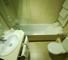 Bathroom at Hotel Micolau