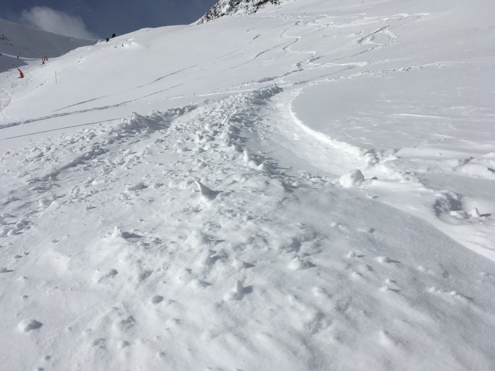 The off-piste in Arinsal is covered in powder snow