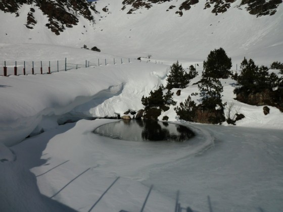 Ice diving pool - 01/02/2013