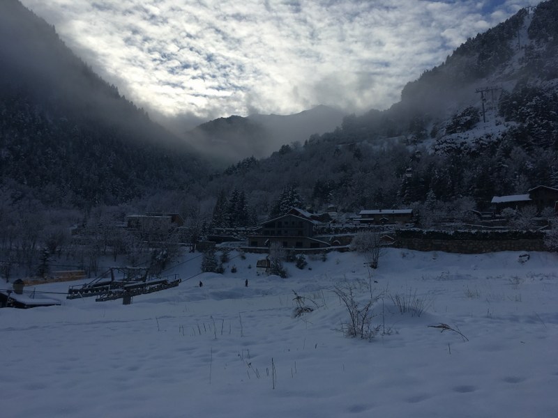 View of the town of Arinsal