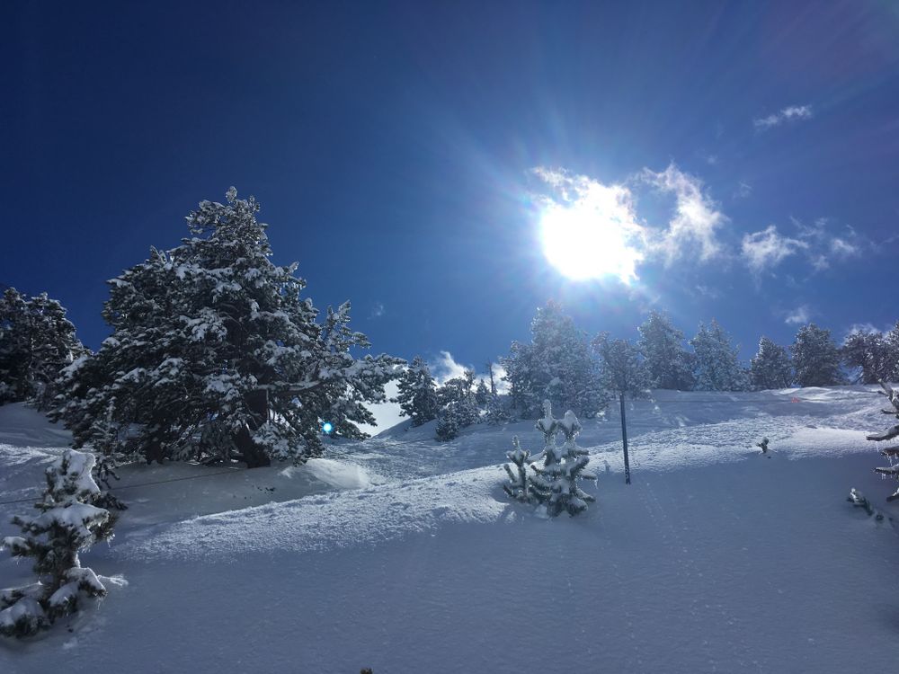 The sun was strong today on the slopes of Arcalis