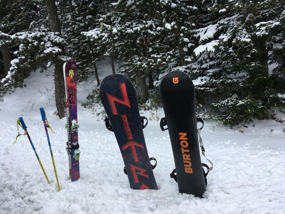 Time to dust off our freeride gear and enjoy a powder day