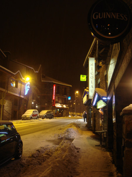 Arinsal village at night - 18/12/2011